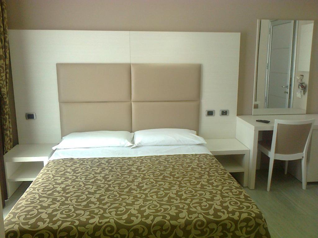 Hotel L'Approdo Anzio Room photo