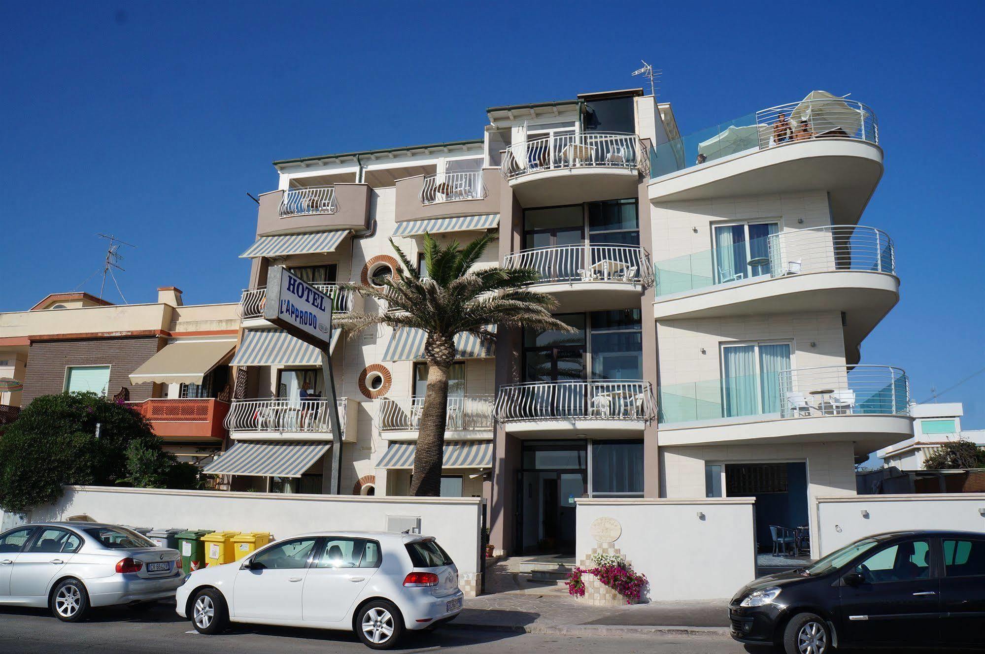 Hotel L'Approdo Anzio Exterior photo